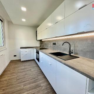 Prodej bytu 4+1 76 m² Ostrava, Maroldova