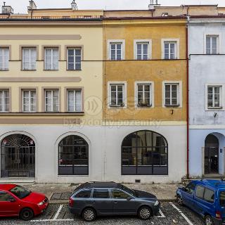 Pronájem obchodu 158 m² Hradec Králové, Velké náměstí