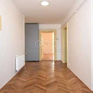 Pronájem bytu 3+1 116 m² Ostrava, Na Jánské