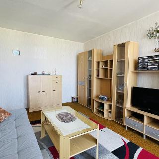 Prodej bytu 2+1 68 m² Kladno, Hřebečská