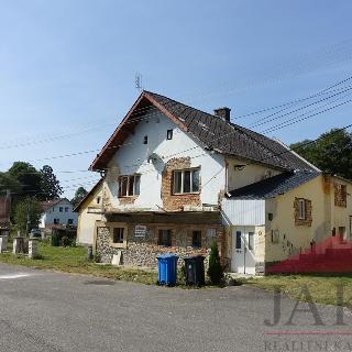 Prodej rodinného domu 135 m² Kolinec, 