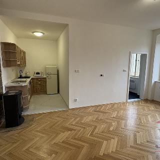 Pronájem bytu 2+kk 60 m² Sušice, Havlíčkova