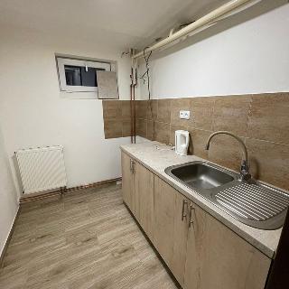 Pronájem bytu 2+1 72 m² Nivnice, Nová Čtvrť