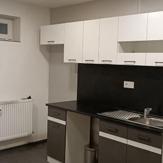 Pronájem ostatního komerčního prostoru 12 m² Uherský Brod, Hradišťská