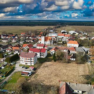 Prodej stavební parcely 3033 m&sup2; Mladošovice