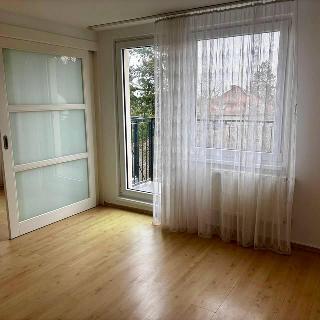 Pronájem bytu 4+kk 120 m² Praha, Na Šmukýřce