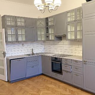 Pronájem bytu 2+1 74 m² Praha, Hartigova