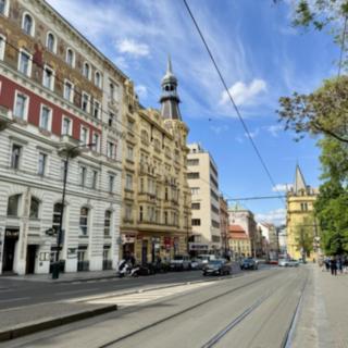 Pronájem bytu 2+1 75 m² Praha