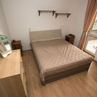 Prodej bytu 2+kk 45 m² Praha