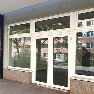 Pronájem obchodu 74 m&sup2; Praha