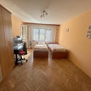 Pronájem pokoje 25 m² Praha, Na květnici