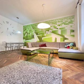 Pronájem bytu 2+1 75 m² Praha, Sudoměřská