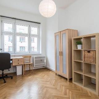 Pronájem bytu 2+1 55 m² Praha, Průběžná