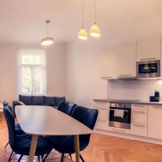 Pronájem bytu 2+kk 56 m² Praha