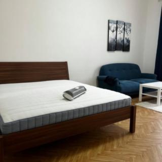 Pronájem bytu 2+kk 60 m² Praha