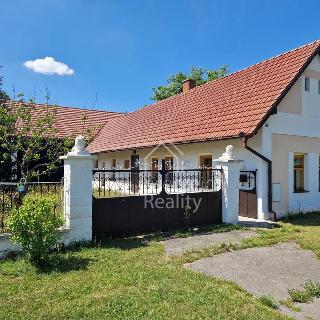 Prodej rodinného domu 160 m² Běrunice, Městecká