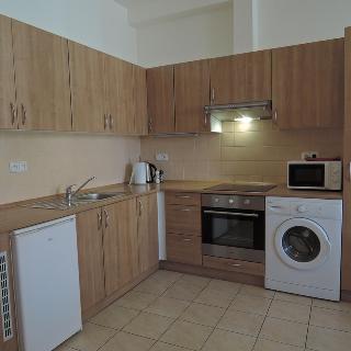 Pronájem bytu 1+kk a garsoniéry 29 m² Hradec Králové, Velké náměstí