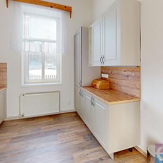 Pronájem bytu 4+1 143 m&sup2; Jablonec nad Nisou