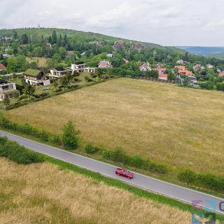 Prodej stavební parcely 1 142 m² Černolice, Všenorská