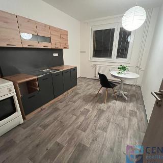 Pronájem bytu 3+1 78 m² Jablonec nad Nisou, Vysoká