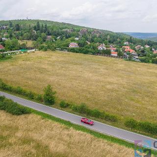 Prodej stavební parcely 1 142 m² Černolice, Všenorská