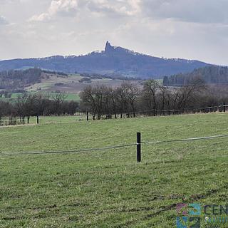 Prodej komerčního pozemku 11210 m&sup2; Libuň