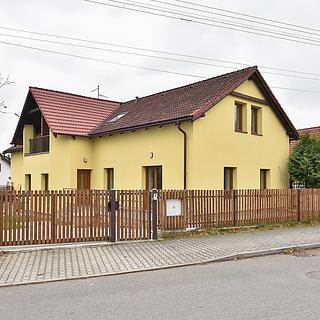 Pronájem rodinného domu 130 m² Zruč-Senec