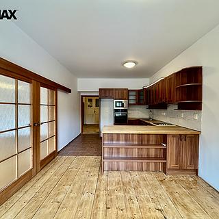 Prodej bytu 3+kk 72 m&sup2; Plzeň