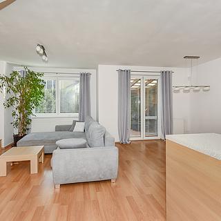 Pronájem rodinného domu 133 m² Vejprnice