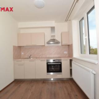 Pronájem bytu 2+kk 57 m² Plzeň