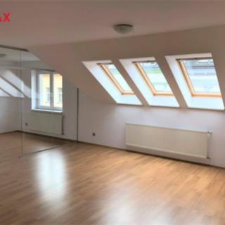 Pronájem bytu 2+kk 46 m² Plzeň