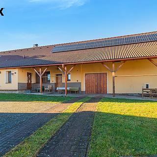 Prodej rodinného domu 128 m&sup2; Hnačov