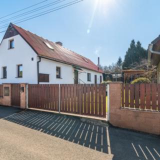 Prodej rodinného domu 186 m² Břasy