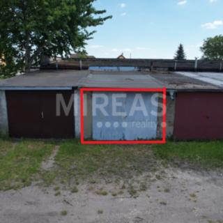 Prodej garáže 22 m² Milovice