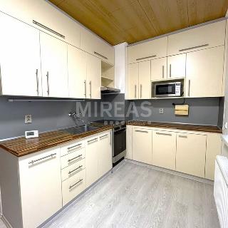 Pronájem bytu 3+1 74 m² Kovanice, 