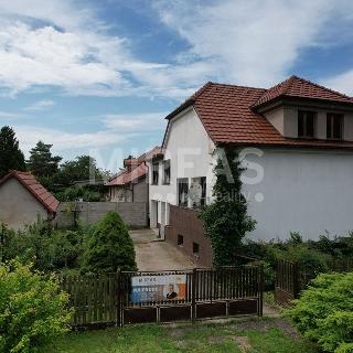 Prodej rodinného domu 124 m² Sloveč, 