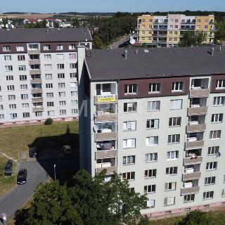 Pronájem bytu 2+1 62 m² Milovice, Armádní