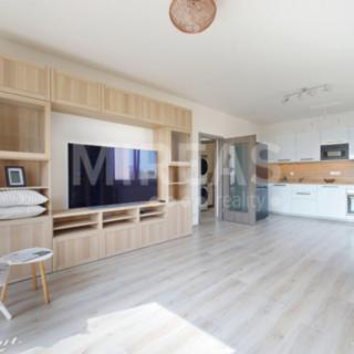 Prodej bytu 3+kk 77 m² Milovice Mladá, Armádní