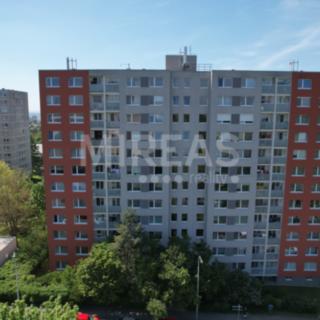 Pronájem bytu 2+kk 44 m² Praha