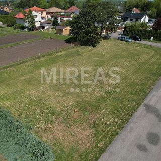 Prodej stavební parcely 963 m² Tišice, 