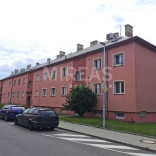 Pronájem bytu 2+1 47 m² Milovice