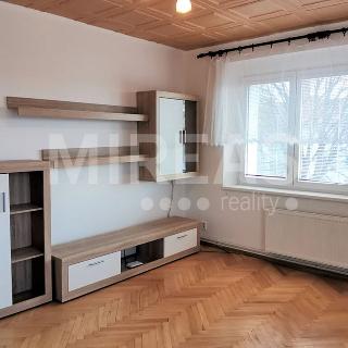 Pronájem bytu 2+1 51 m² Lysá nad Labem, Jedličkova