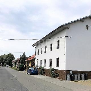 Pronájem bytu 1+kk a garsoniéry 47 m² Všejany, Ke Mlýnu