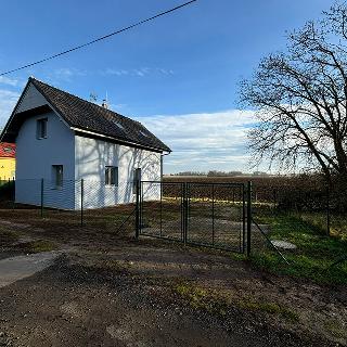 Prodej rodinného domu 86 m² Ostrá