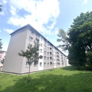 Pronájem bytu 2+1 45 m² Milovice Mladá, Spojovací