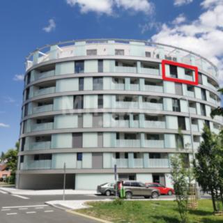 Pronájem bytu 2+kk 57 m² Praha