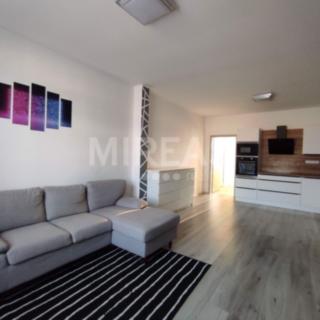 Pronájem bytu 2+kk 52 m² Milovice Mladá, Slepá