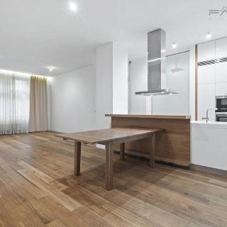 Pronájem bytu 3+kk 114 m² Praha