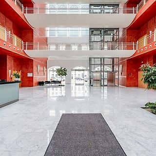 Pronájem kanceláře 488 m&sup2; Praha