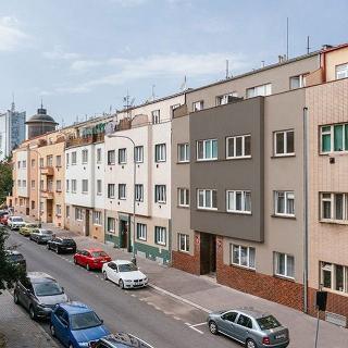 Prodej bytu 2+kk 46 m² Praha, Hanusova